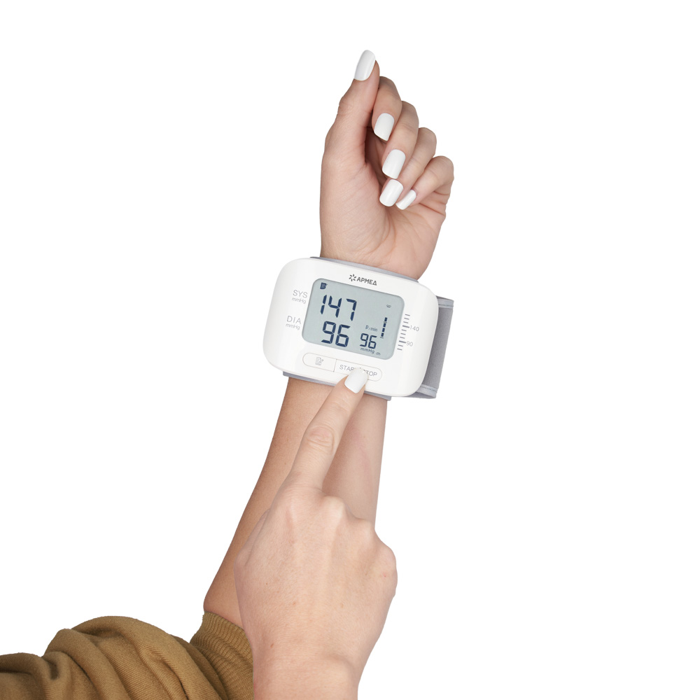 Тонометр Армед YE8300N <span>Память на 99 измерений</span>